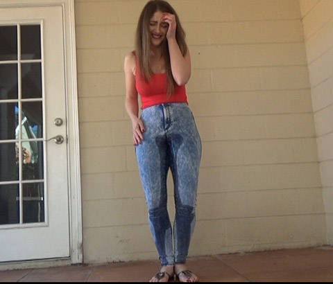 Cute Girl Pisses Her Tight Black Jeans Tmb